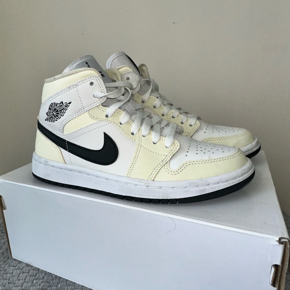 Jordan 1 Mid Coconut Milk